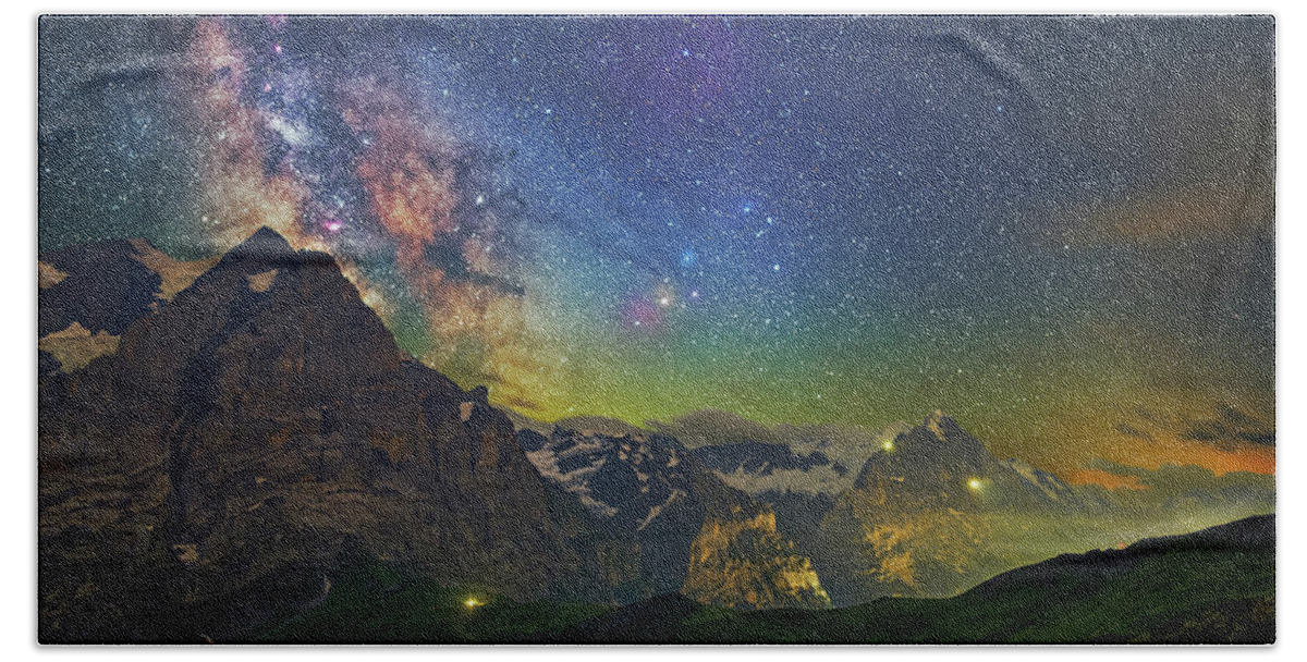 Mountains Bath Towel featuring the photograph Burning Skies by Ralf Rohner