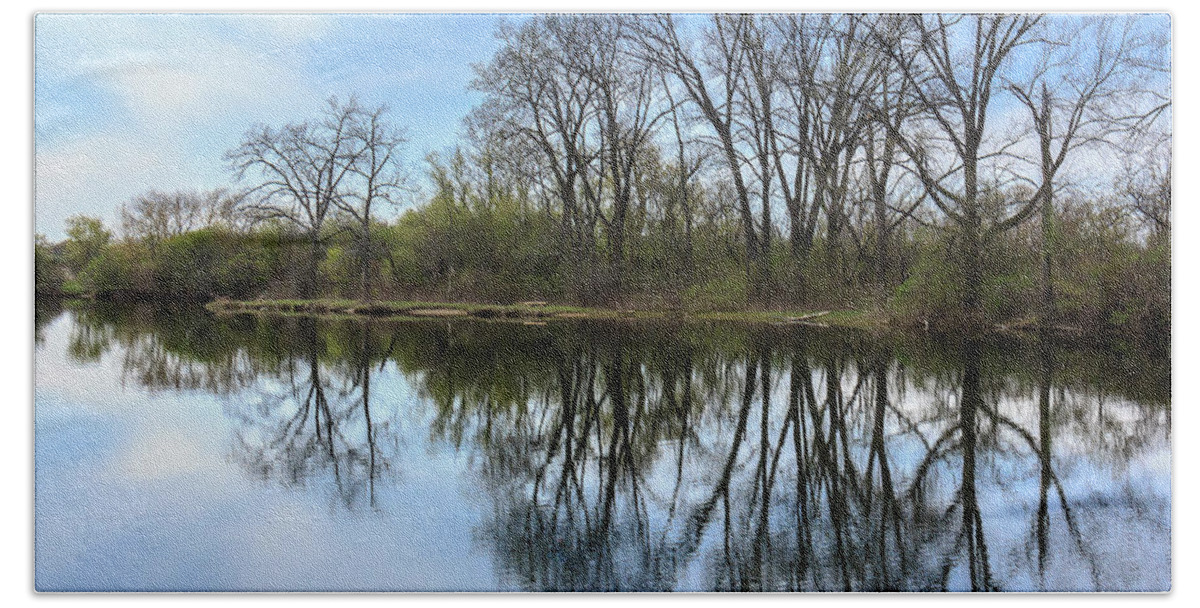 Dupage County Bath Towel featuring the photograph Calm Waters at Wayne Woods by Joni Eskridge