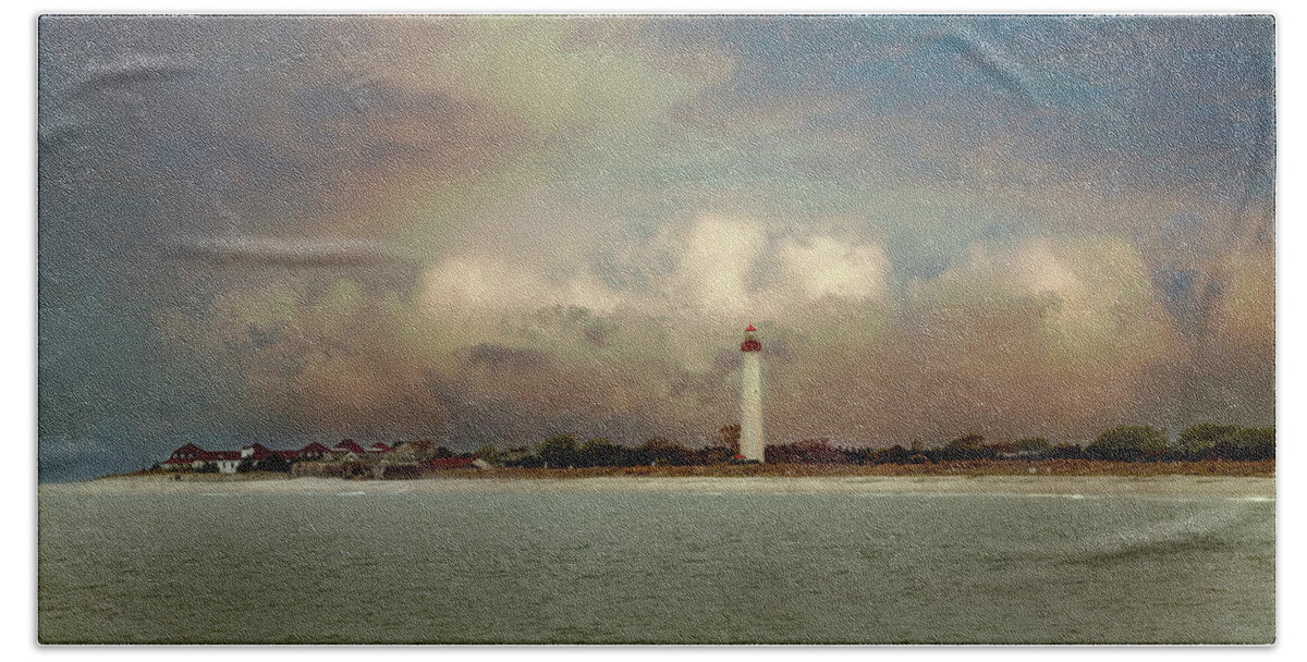 Cape May Hand Towel featuring the photograph Cape May Lighthouse II by John Rivera