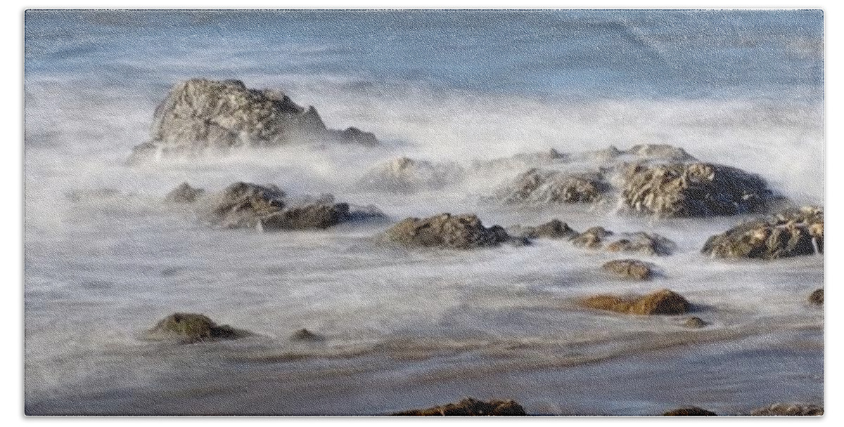 Beach Bath Towel featuring the photograph Carpinteria Beach, CA by Doris Aguirre