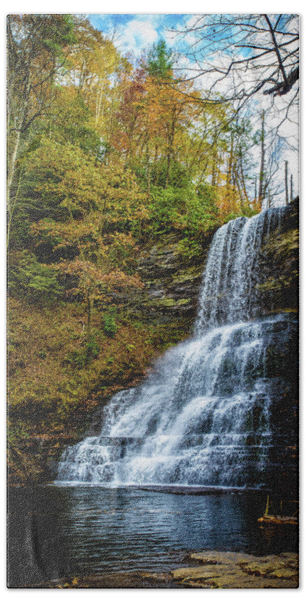 Landscape Hand Towel featuring the photograph Cascades Lower Falls by Joe Shrader
