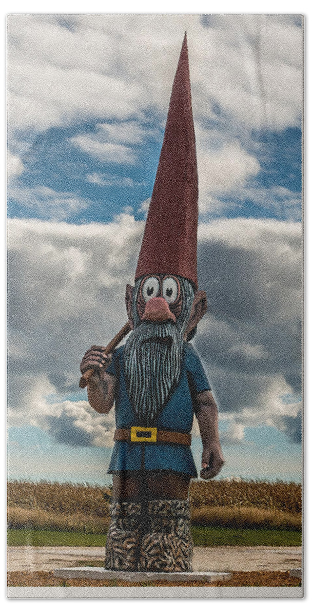 Gnome Bath Towel featuring the photograph Chainsaw Art Gnome by Paul Freidlund
