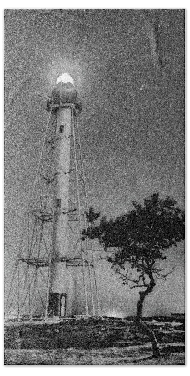 Marblehead Bath Towel featuring the photograph Chandler Hovey Light Tower at night Marblehead MA Tree Black and White by Toby McGuire