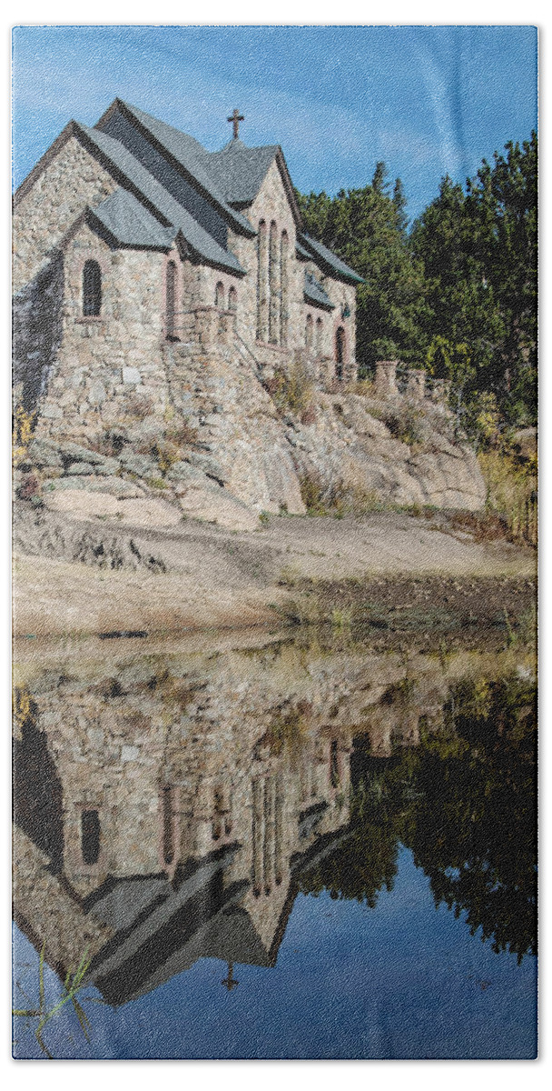 Catholic Hand Towel featuring the photograph Chapel on the Rock by Dawn Key