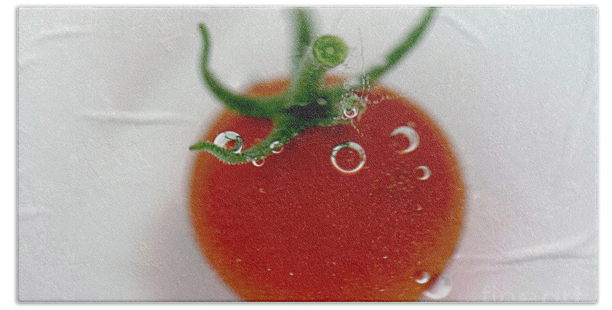 Cherry Tomato Bath Towel featuring the photograph Cherry Tomato in water by Yumi Johnson
