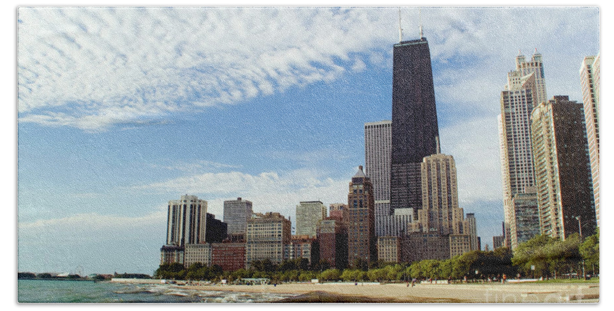 City Bath Towel featuring the photograph Chicago Lakefront Skyline by Bruno Passigatti