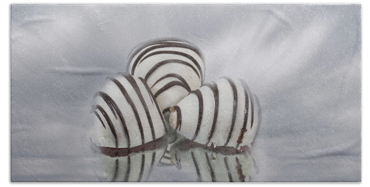 Chocolate Bath Towel featuring the photograph Chocolate Strawberries by Shirley Mangini