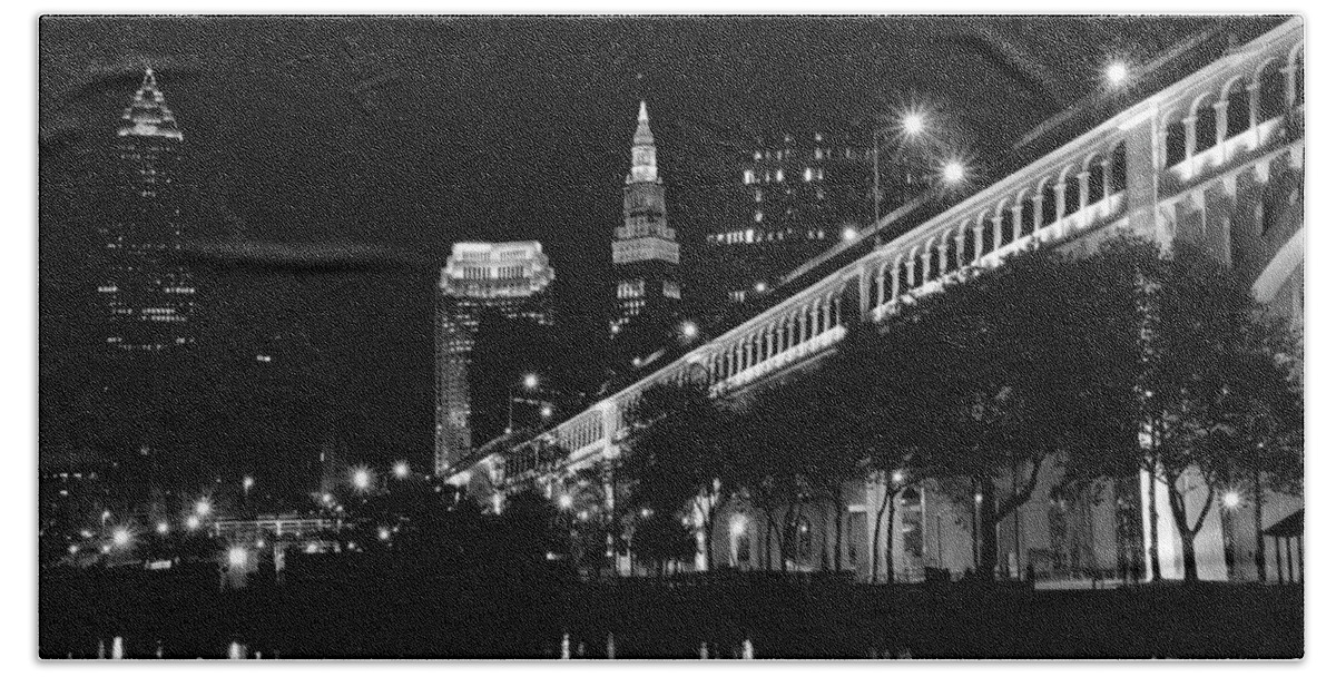 Horizontal Hand Towel featuring the photograph Cleveland In Black and White by Ann Bridges