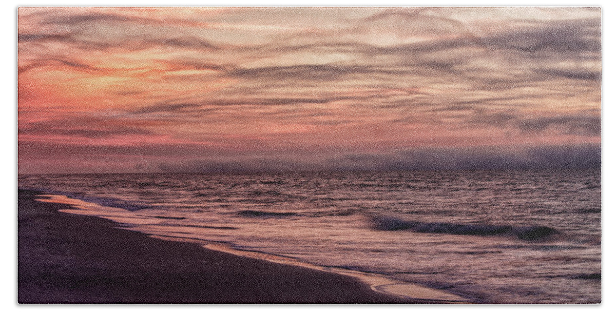 Alabama Bath Towel featuring the photograph Cloudy Sunrise at the Beach by John McGraw