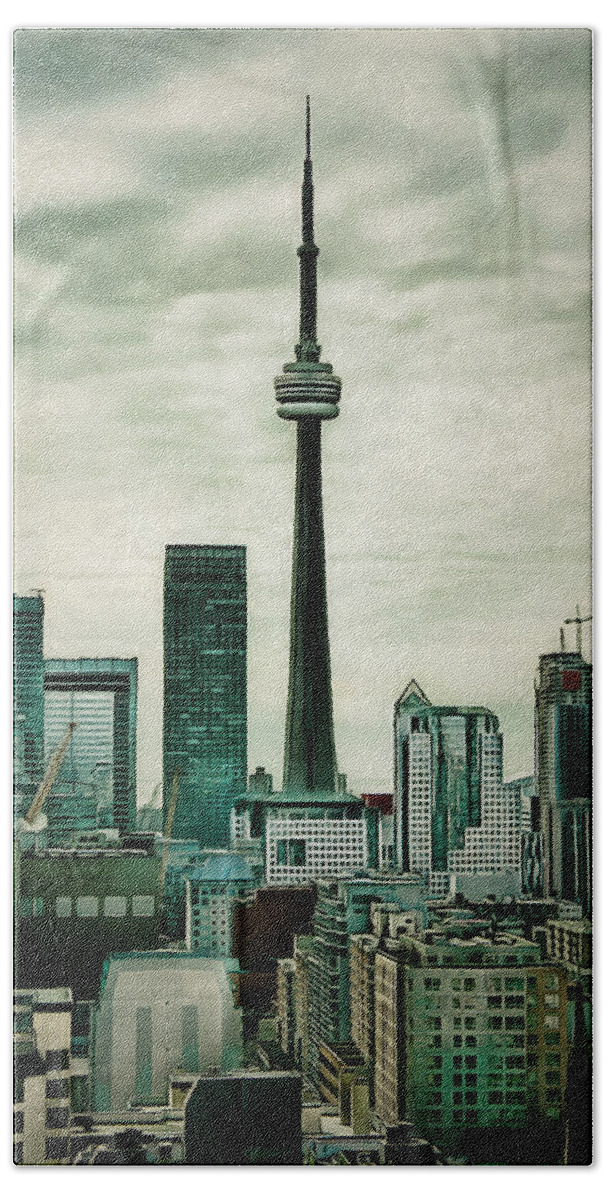 Toronto Bath Towel featuring the digital art CN Tower by JGracey Stinson