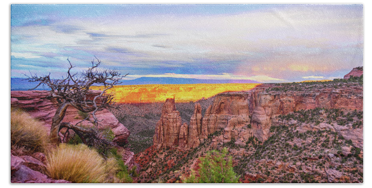 Monument Bath Towel featuring the photograph Colorado National Monument Timed Stack by James BO Insogna