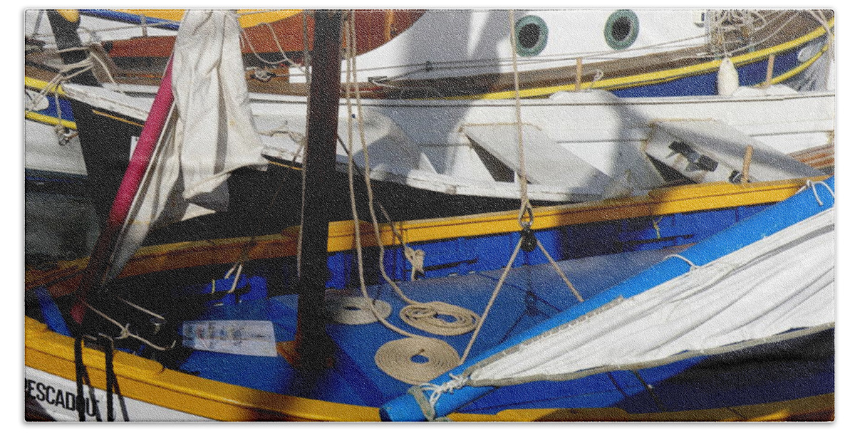 voiles Latines Bath Towel featuring the photograph Colorful Boats by Lainie Wrightson