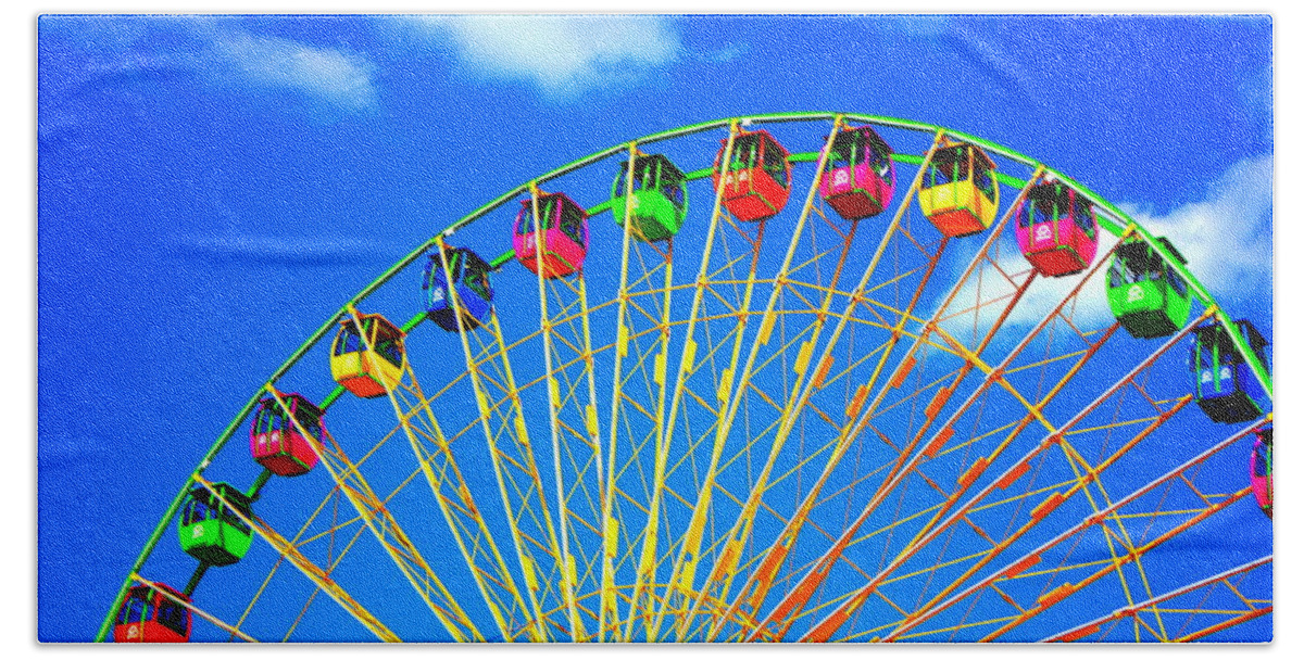 Ferris Wheel Hand Towel featuring the photograph Colorful Ferris Wheel by Cynthia Guinn
