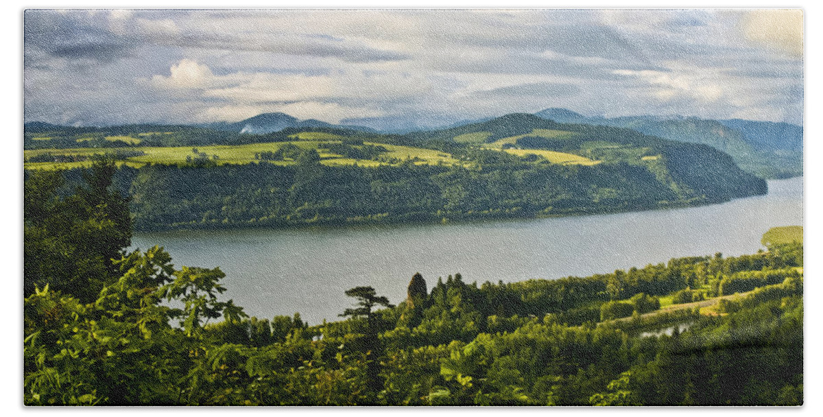 Scenic Bath Towel featuring the photograph Columbia Gorge Scenic Area by Albert Seger