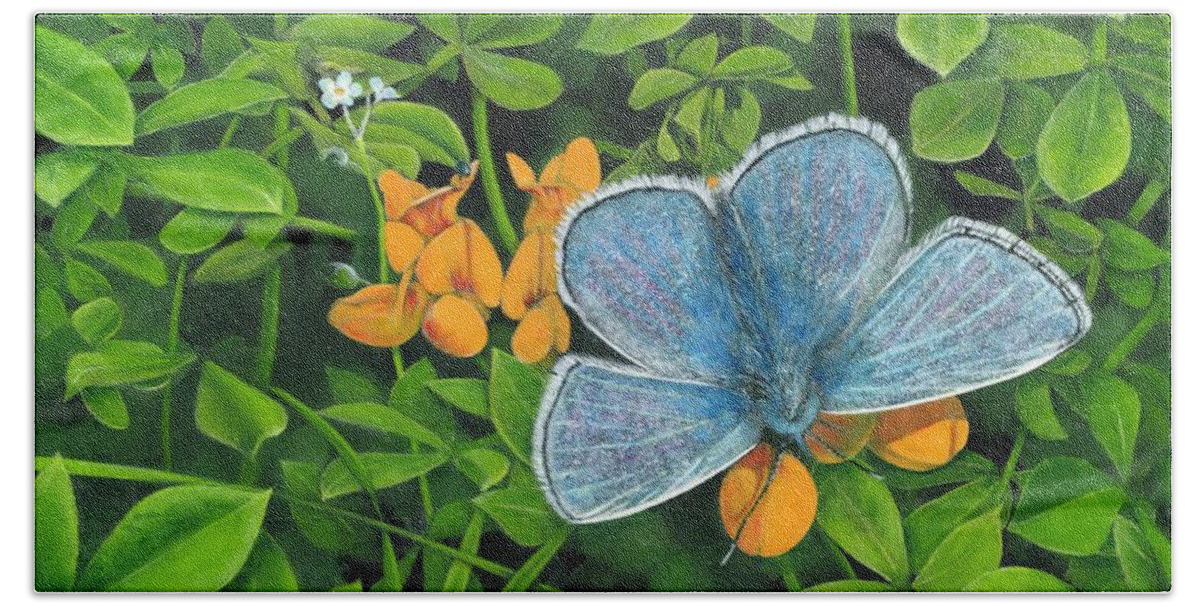 Common Blue Bath Towel featuring the painting Common Blue on Bird's-foot Trefoil by John Neeve