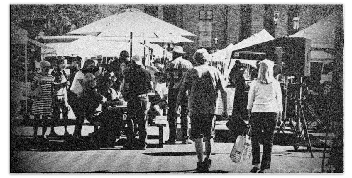 Photography Bath Towel featuring the photograph Community at the Farmers Market by Frank J Casella