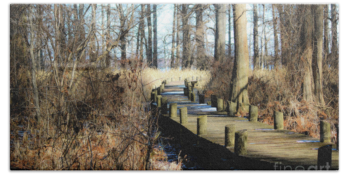 Reelfoot Lake Bath Towel featuring the photograph Cyprus Pier Reelfoot Lake by Veronica Batterson