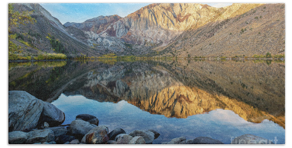 Eastern Sierra Hand Towel featuring the photograph Dawn At Convict Lake by Mimi Ditchie