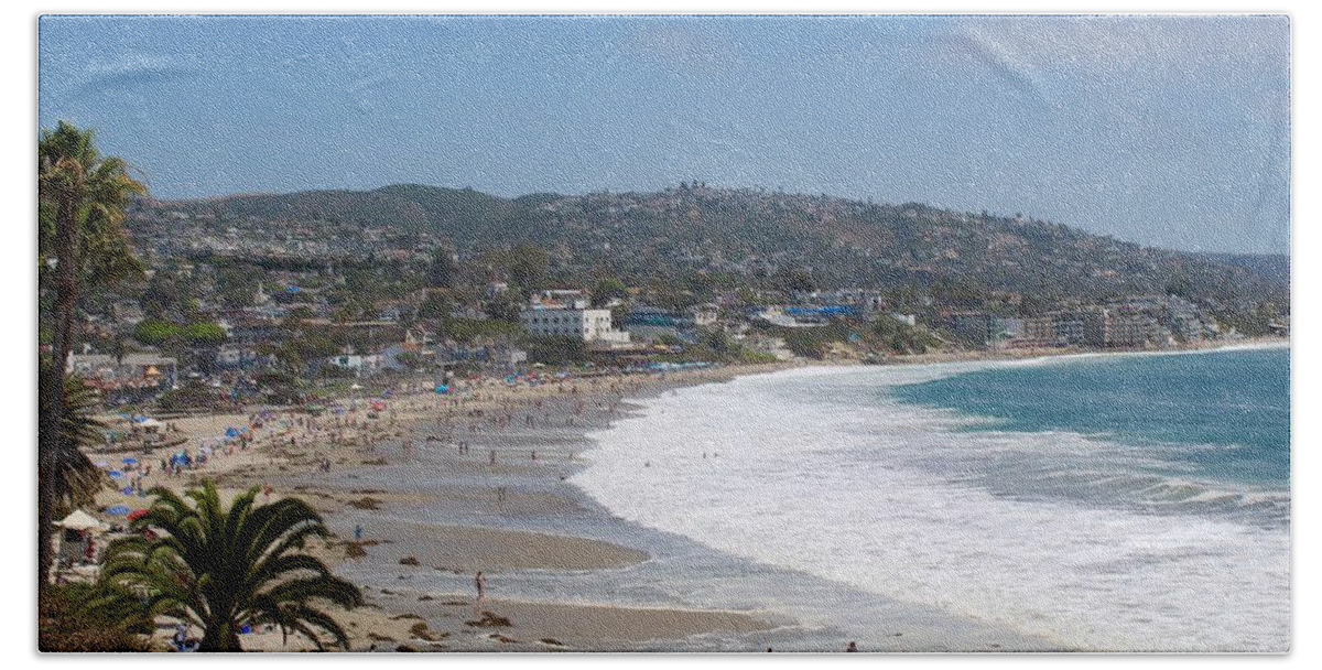 Laguna Hand Towel featuring the photograph Day On The Beach by Brian Eberly