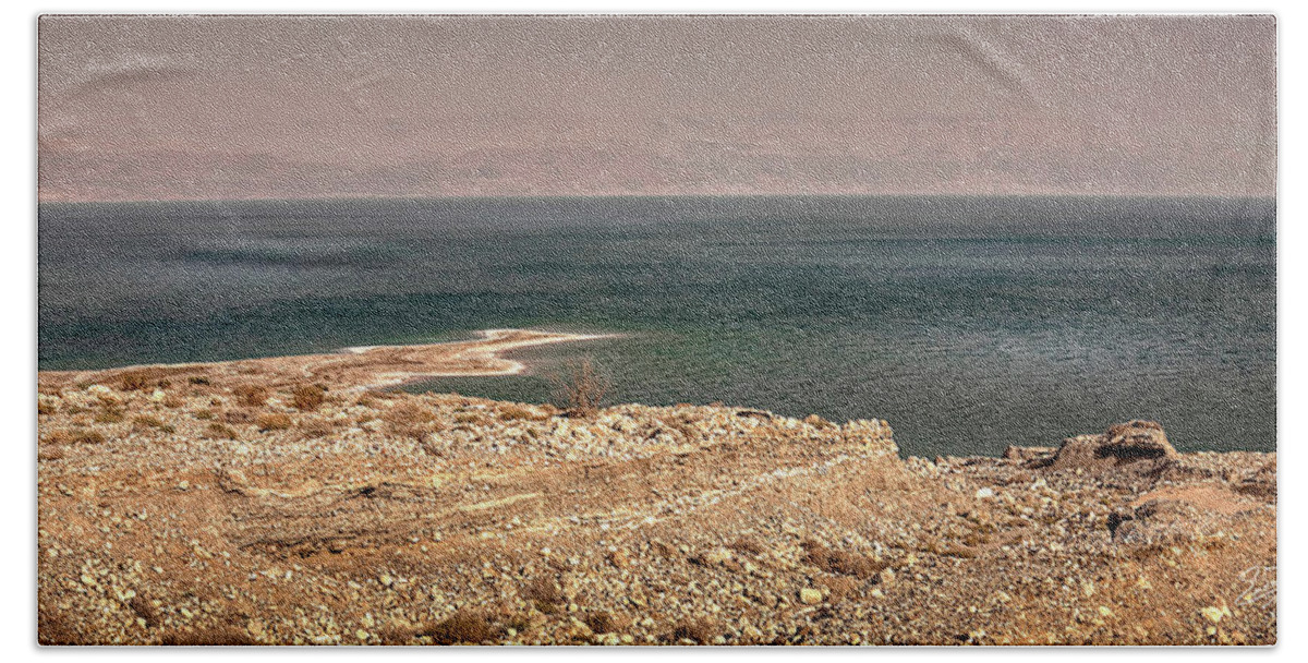 Dead Sea Hand Towel featuring the photograph Dead Sea Coastline 1 by Endre Balogh
