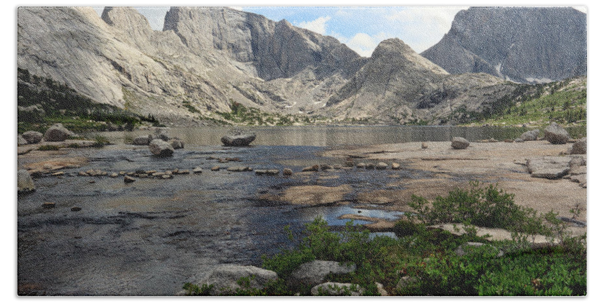 Wyoming Bath Towel featuring the photograph Deep Lake and Temple Mountains by Brett Pelletier