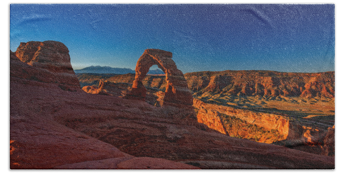 Delicate Arch Hand Towel featuring the photograph Delicate Arch by Rick Berk