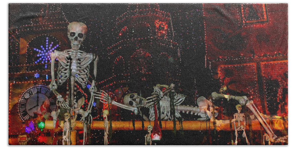 500 Views Hand Towel featuring the photograph Dem Bones by Jenny Revitz Soper