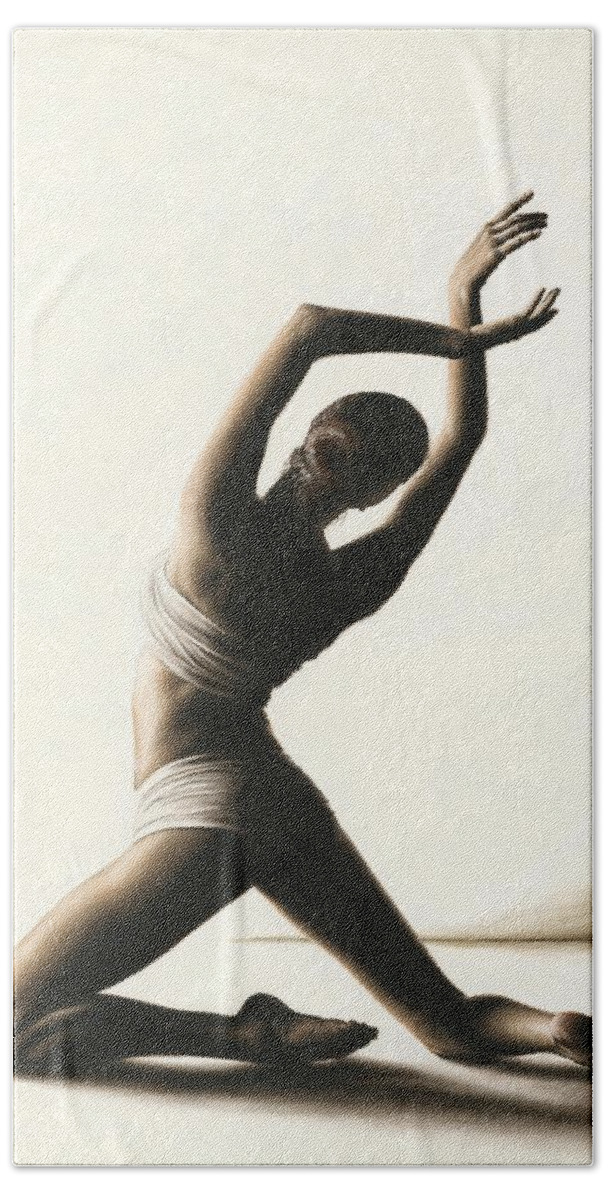 Dancer Bath Sheet featuring the painting Devotion to Dance by Richard Young