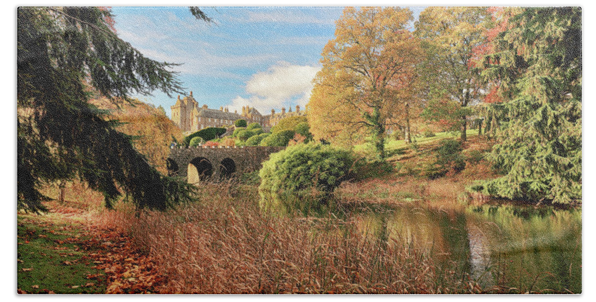 Drummond Castle Hand Towel featuring the photograph Drummond Castle Gardens by Grant Glendinning