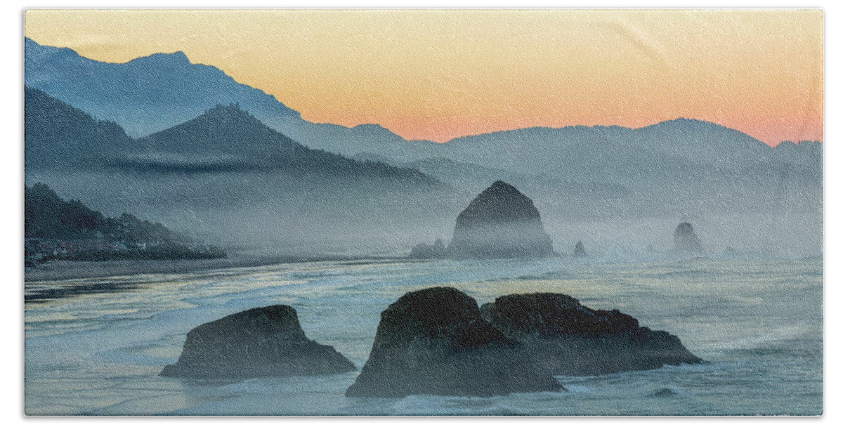 Ecola State Park Bath Towel featuring the photograph Ecola State Park by Walt Baker