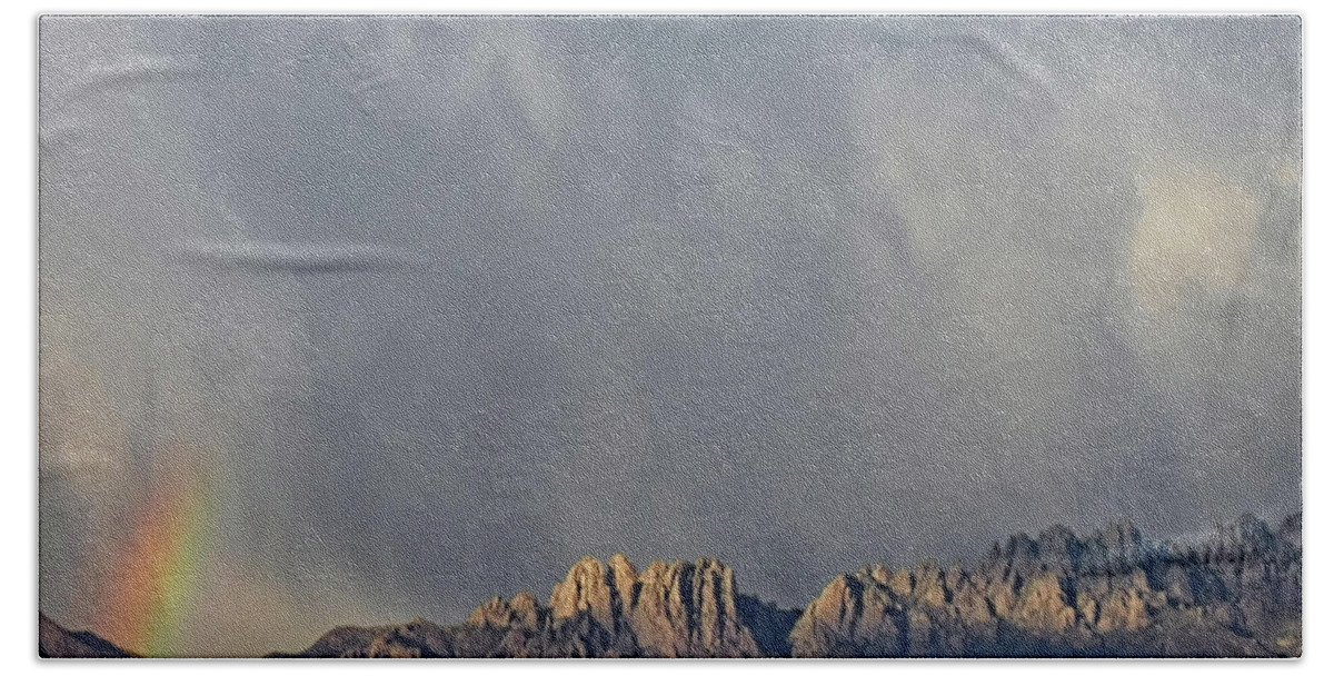 Mountain Bath Towel featuring the photograph Evening Drama Over The Organs by Kurt Van Wagner