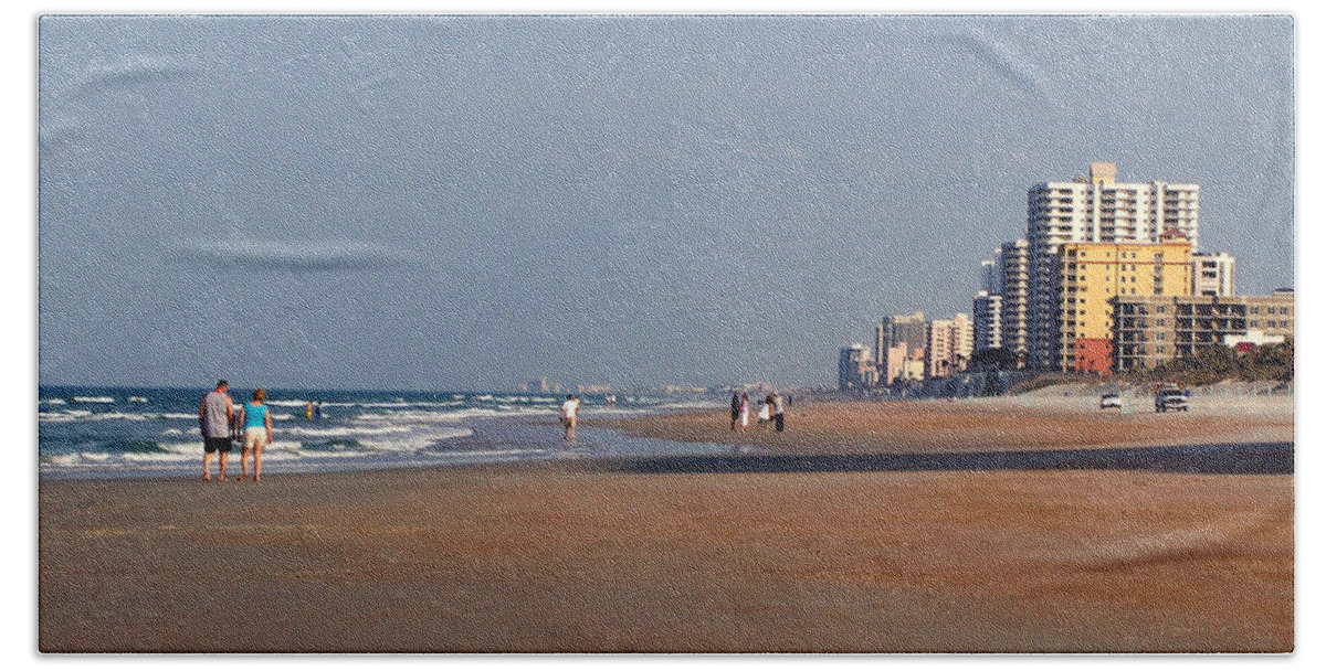 Beach Hand Towel featuring the photograph Evening Stroll by Peggy Urban