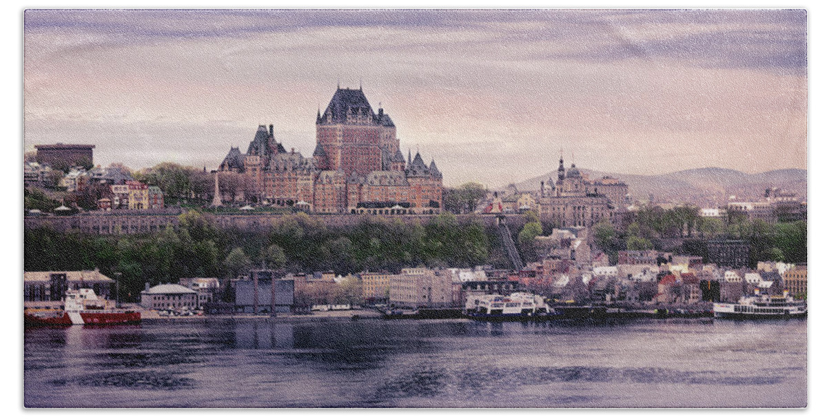 https://render.fineartamerica.com/images/rendered/default/flat/bath-towel/images/artworkimages/medium/1/fairmont-le-chateau-frontenac-grand-hotel-and-st-lawrence-river-awen-fine-art-prints.jpg?&targetx=0&targety=-119&imagewidth=952&imageheight=714&modelwidth=952&modelheight=476&backgroundcolor=5B5267&orientation=1&producttype=bathtowel-15-30