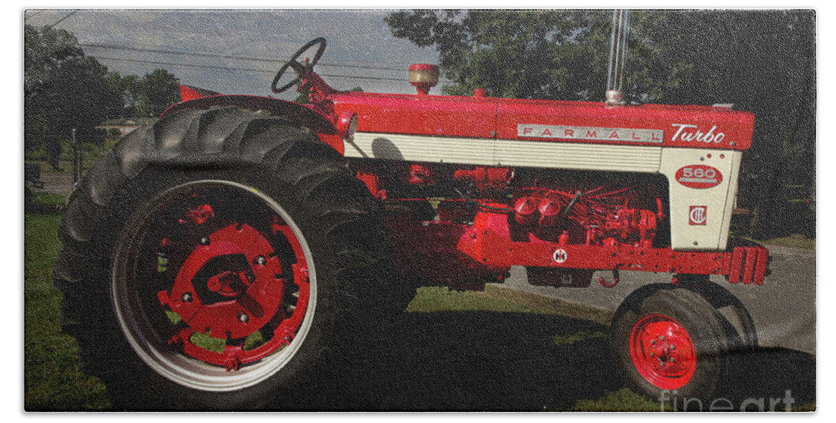 Tractor Hand Towel featuring the photograph Farmall Turbo 560 by Mike Eingle