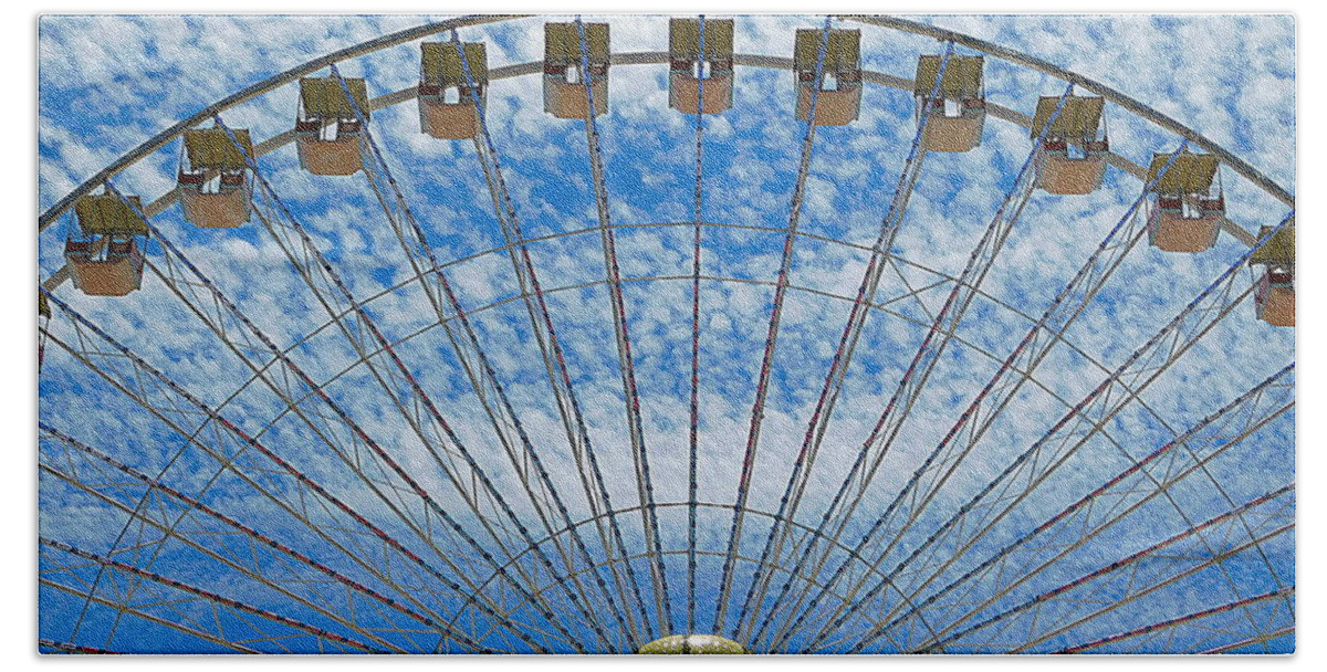 Ferris Wheel Hand Towel featuring the photograph Ferris Wheel by Arlane Crump