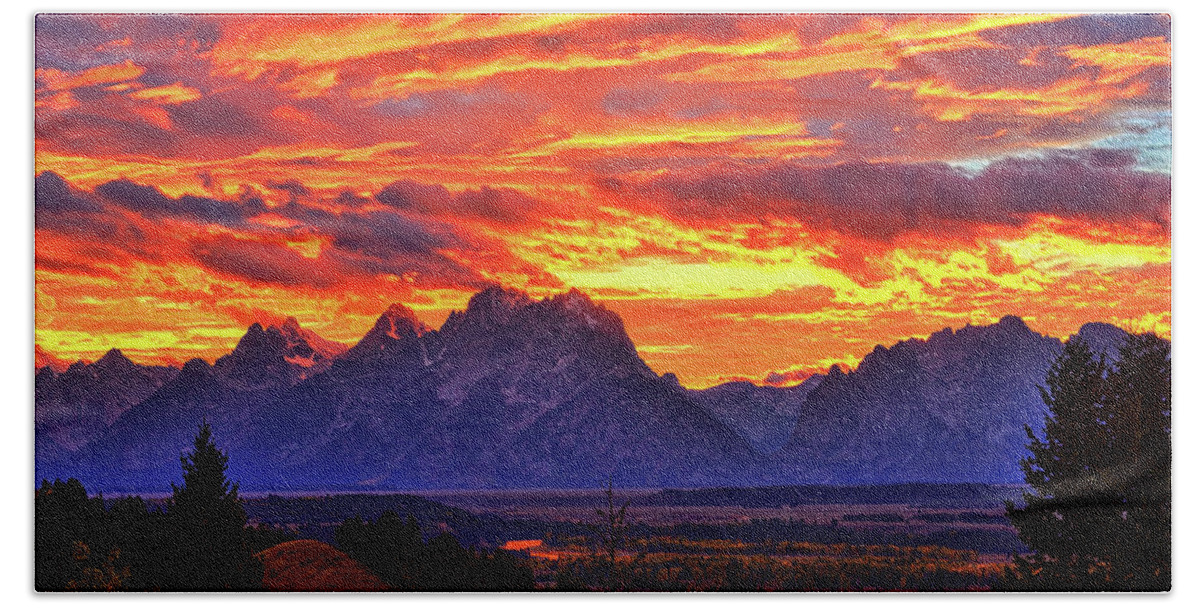 Tetons Hand Towel featuring the photograph Fire In The Teton Sky by Greg Norrell