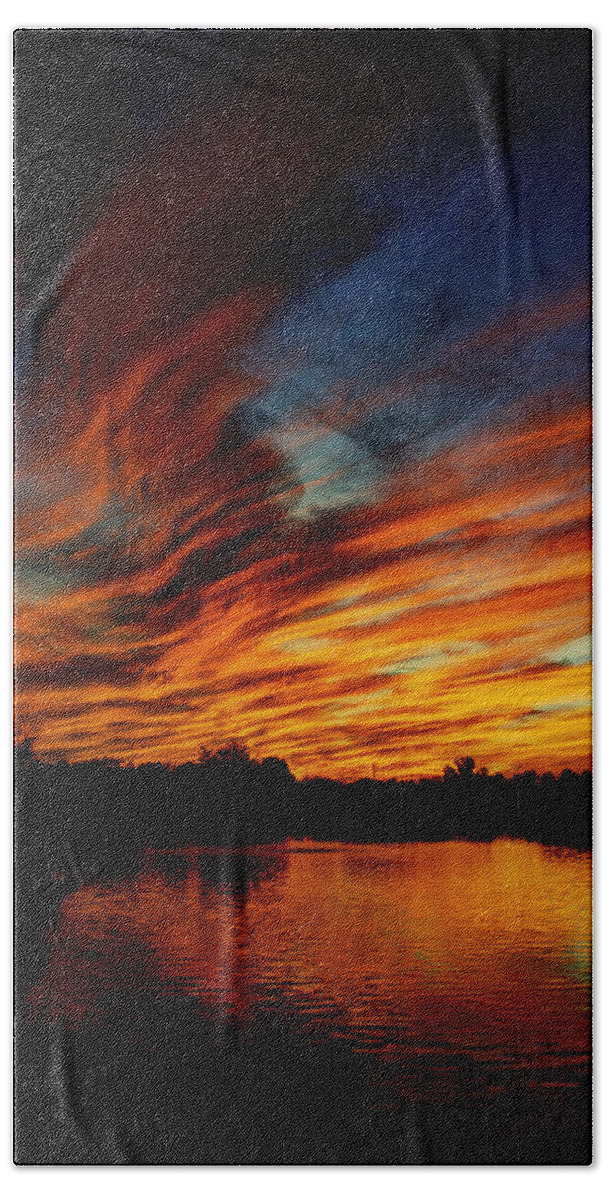 Sunset Bath Towel featuring the photograph Fire Sky by Saija Lehtonen