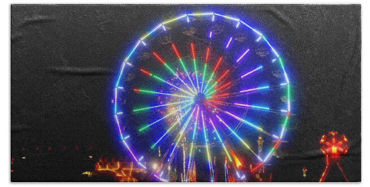 Fireworks Bath Sheet featuring the photograph Fireworks at the fair by David Lee Thompson
