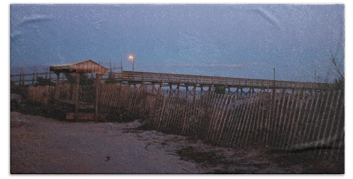 Local Bath Towel featuring the photograph Fishing Pier At Night by Cynthia Guinn