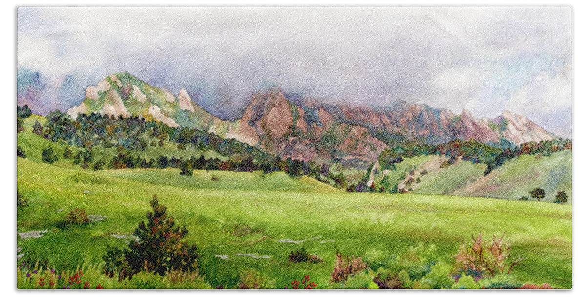 Flatirons Painting Bath Towel featuring the painting Flatirons Vista by Anne Gifford