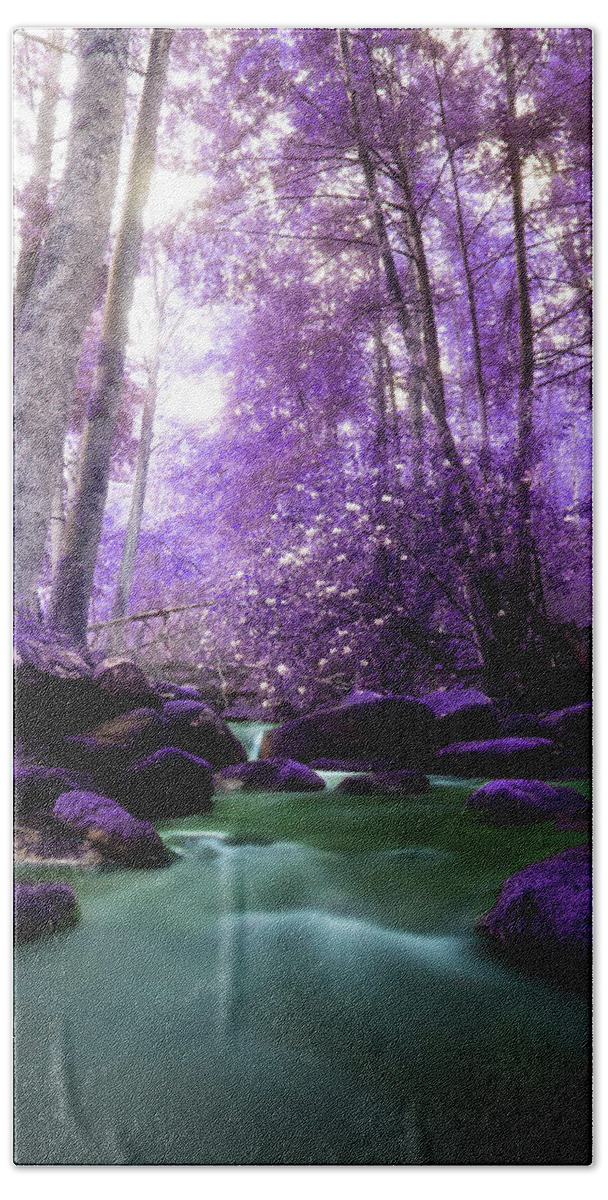 River Hand Towel featuring the photograph Flowing Dreams by Mike Eingle