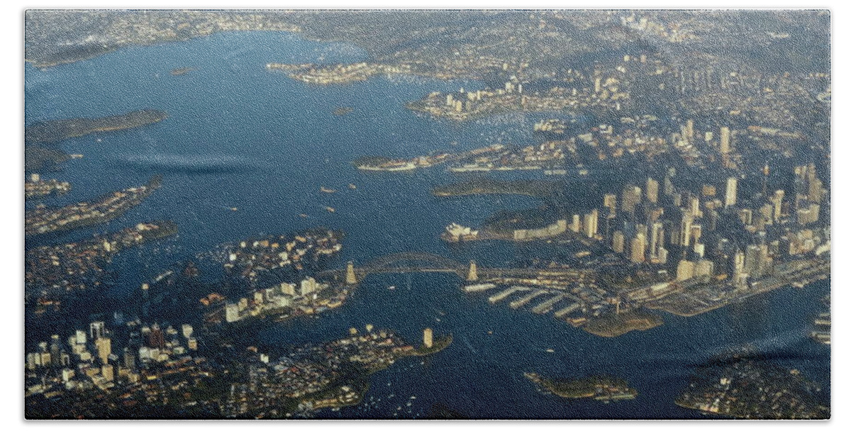 Sydney Hand Towel featuring the photograph Flying into Sydney by Lorelle Phoenix