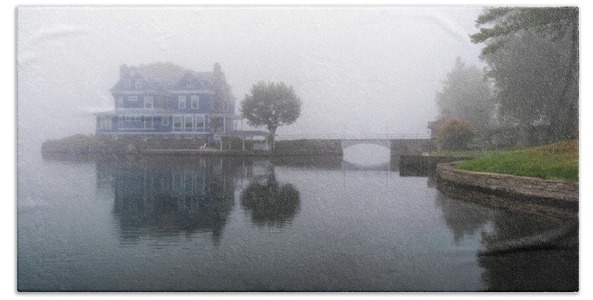 St Lawrence Seaway Bath Towel featuring the photograph Fog On The River by Tom Singleton