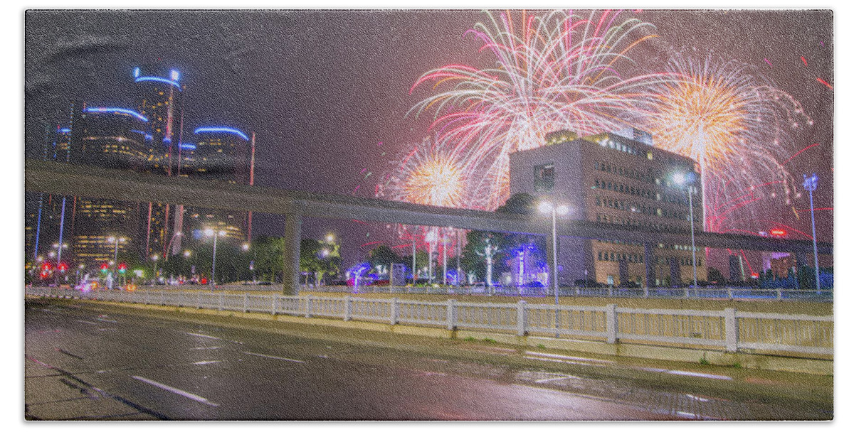 Detroit Hand Towel featuring the photograph Ford Fireworks in Detroit #1 by Jay Smith