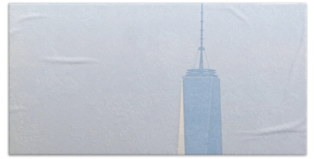 Wtc Bath Towel featuring the photograph Freedom Tower by Newwwman