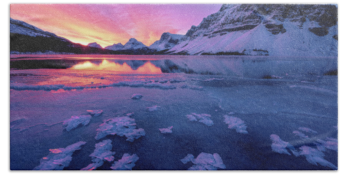 Bow Lake Hand Towel featuring the photograph Fresh Ice On Bow Lake by Dan Jurak