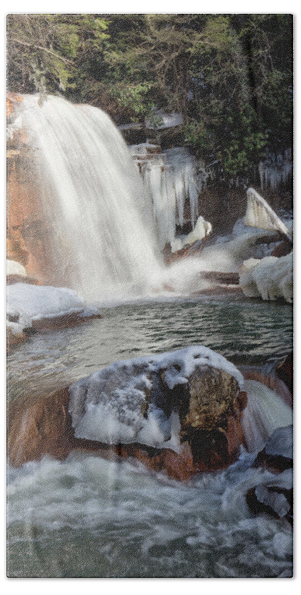 Douglas Bath Towel featuring the photograph Frozen Douglas Falls by Jack Nevitt