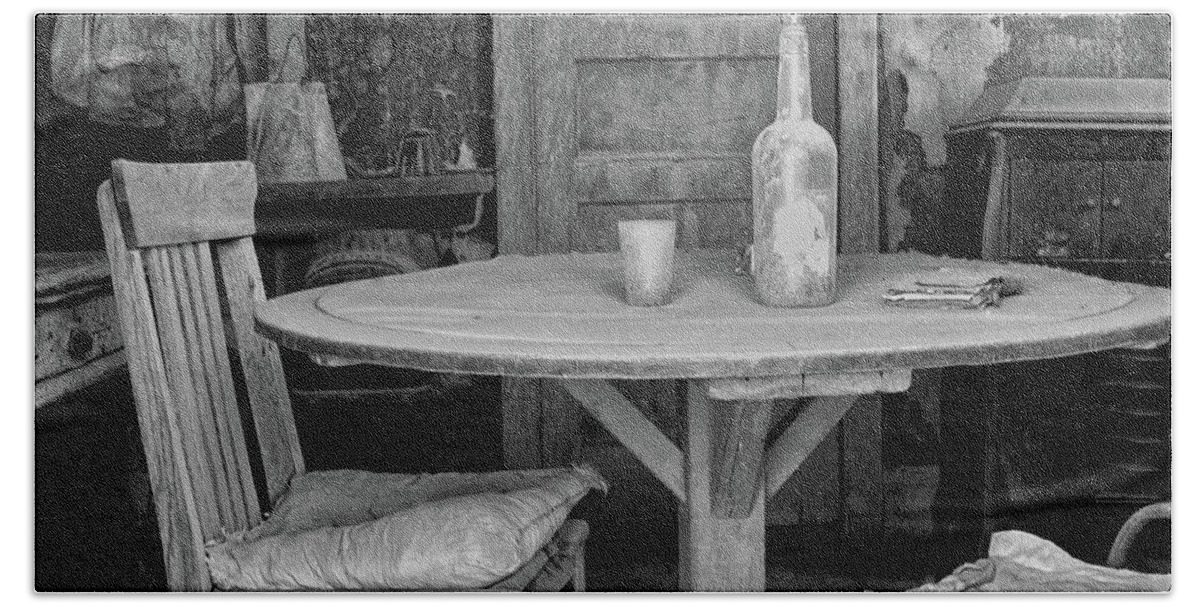 Bodie California Hand Towel featuring the photograph Ghost Town Table by Tom Singleton
