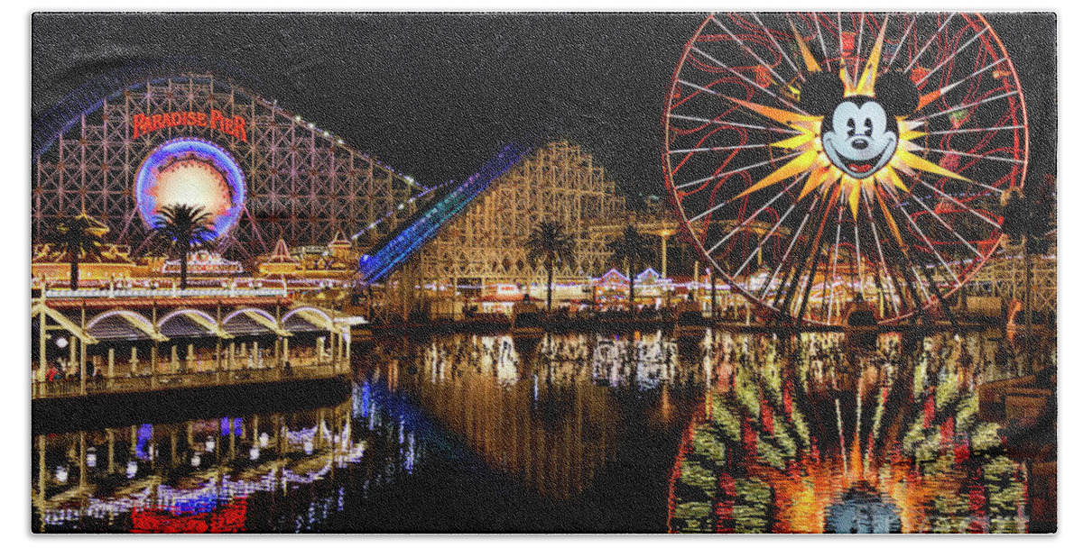Goodbye Hand Towel featuring the photograph Goodbye, Paradise Pier by Eddie Yerkish