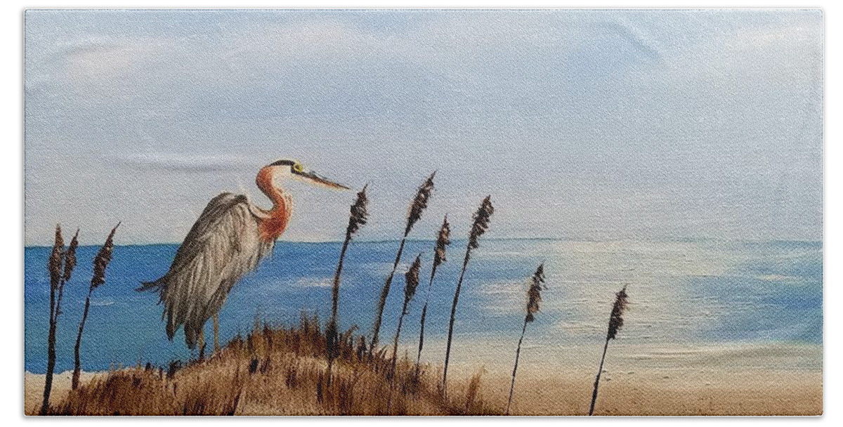 Blue Heron Bath Towel featuring the painting Great Blue Heron - Outer Banks by Bev Conover